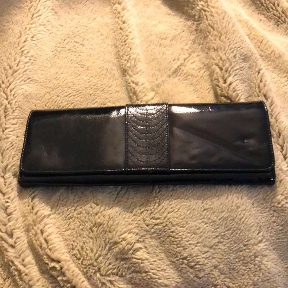 Unlisted by Kenneth Cole Wallet